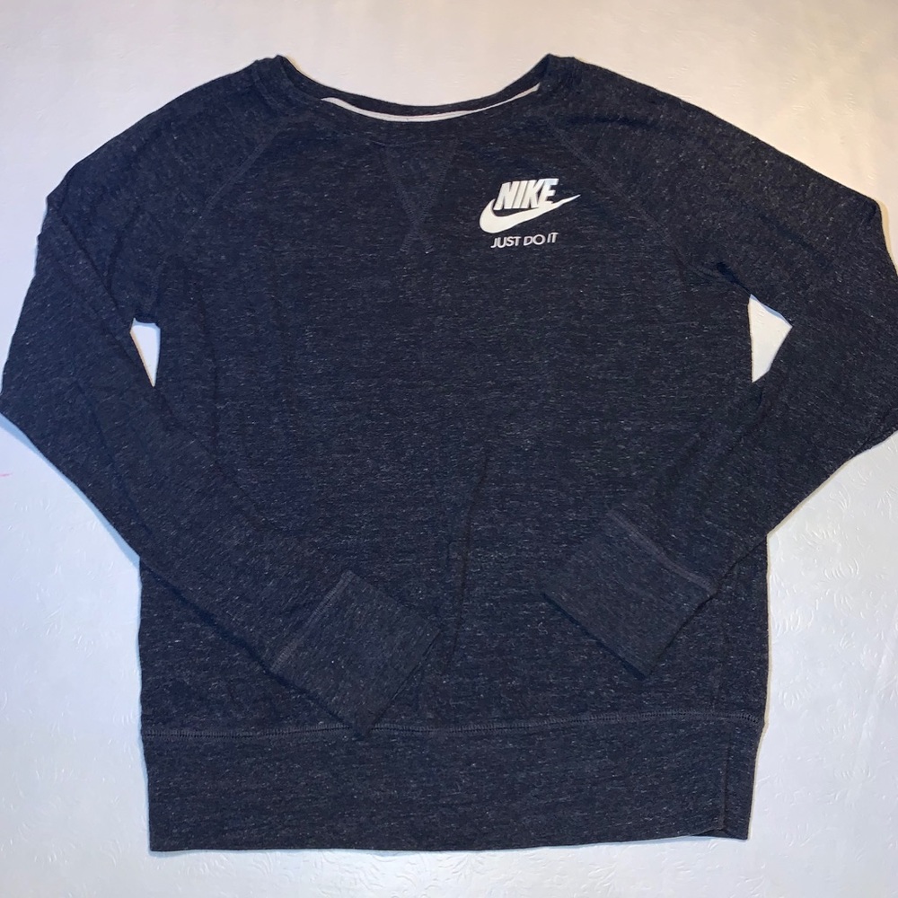Nike sweatshirt